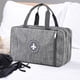thumbnail image 5 of Bolsa de viaje gris para deportes: Bolso de gimnasio, bolso de fin de semana para el hombro, bolso de fitness con separación seco-húmedo, yoga de mano, gran capacidad, 5 of 7
