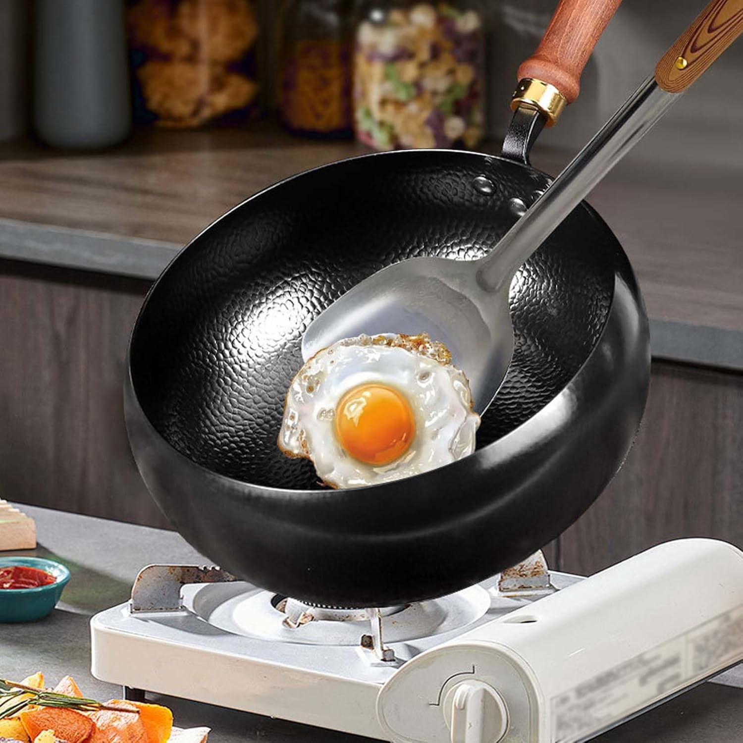 11'' Japanese Cast Iron Pot, Uncoated Thick Iron Pot, Non-Stick Carbon Steel Wok Pan with Lid, Traditional Japanese Cookware, 99% High Purity Frying Pan for Kitchen (Smooth, 11 in)