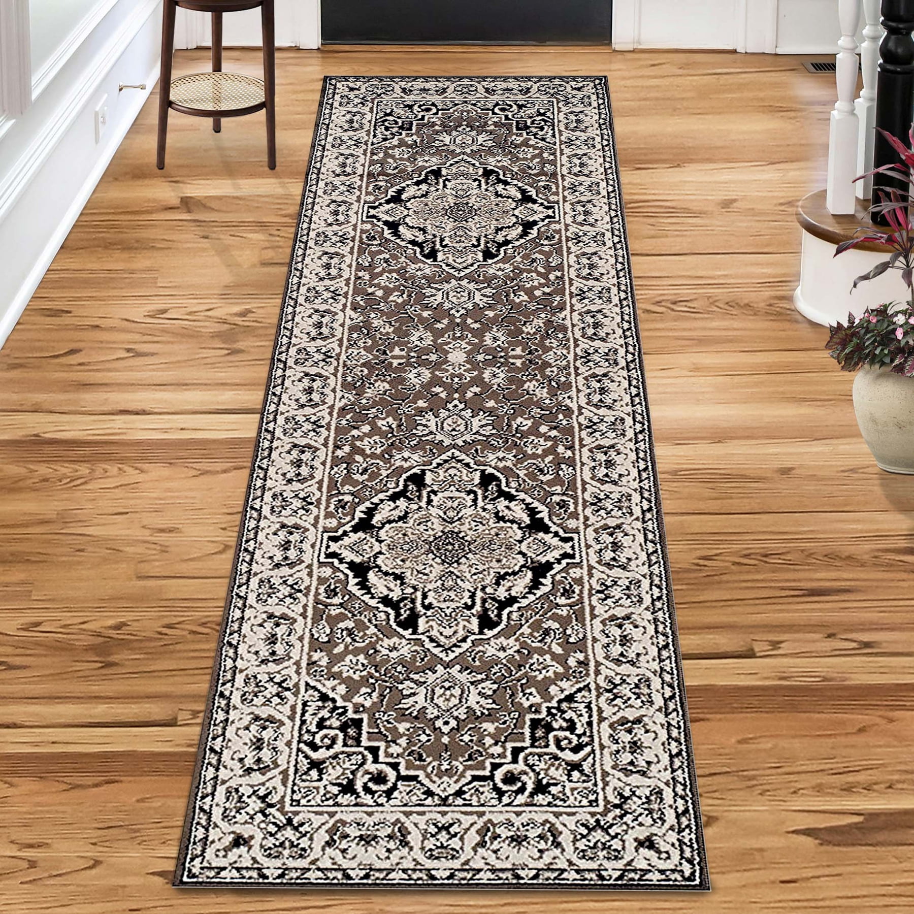 Superior Glendale Oriental Medallion Indoor Runner Rug, 2'7"x8', Brown