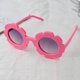 thumbnail image 4 of 2xLovely - Gafas Terre para y Niñas, Gafas de Plástico Blando para Niños, Gafas de Sol Rosas para Niños, 4 of 5