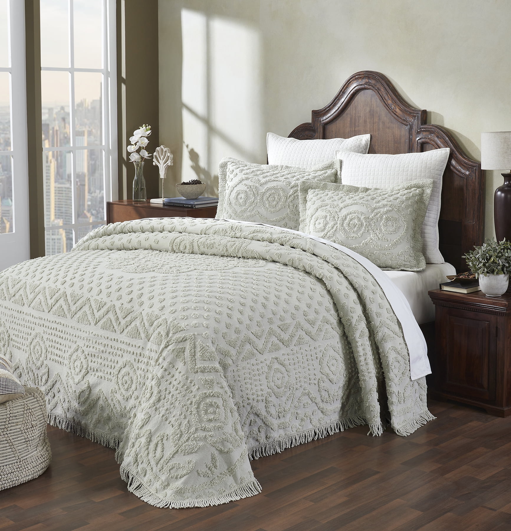 Better Trends 3 Piece Chenille Bedspread Set for King Bedspread 100% Cotton Medallion Design Lightweight Bedspread for all Season Heirloom Collection (Sage)