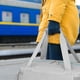 thumbnail image 4 of Bolsas de viaje para mujer, bolsa de fin de semana, bolsa de gimnasio con compartimento para zapatos y bolsillo impermeable, bolsa de viaje de fin de semana con carga USB., 4 of 7