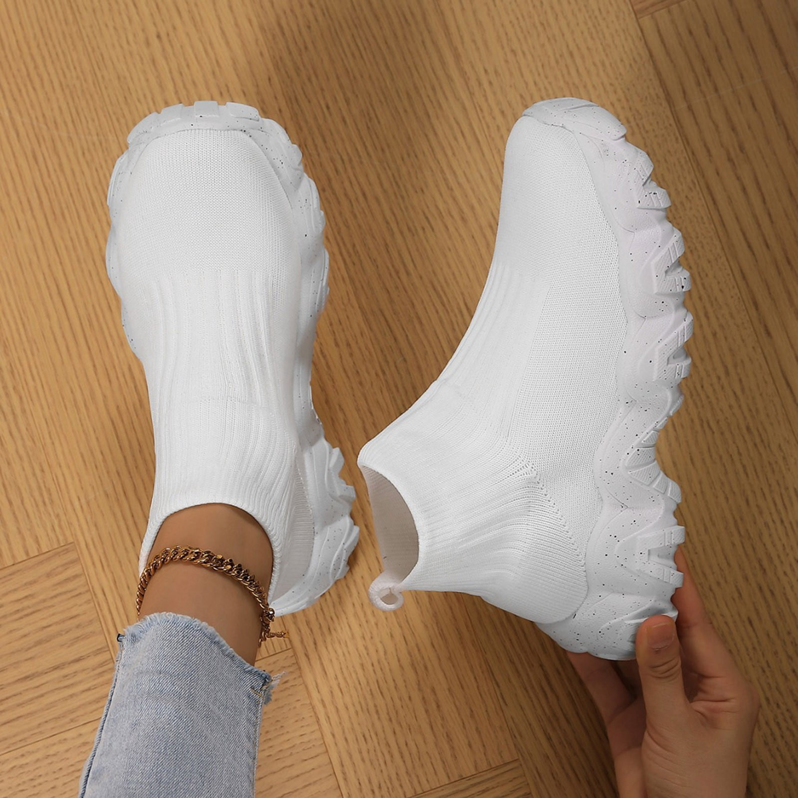 Slip on Walking Shoes for Women 2025 Fashion Comfortable Lightweight Mesh Running Tennis Trainer Gym Sneakers