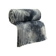 thumbnail image 2 of LiUMX Thickened Milk Velvet Flannel Blanket 150x200cm for Sofa, Office Nap, Home Use, 2 of 5