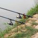 thumbnail image 3 of Soporte de pesca versátil para río y mar - Modelo A, ligero y resistente de aluminio y acero inoxidable. Diseño de doble ranura para cañas de diferentes tamaños, base reforzada para máxima, 3 of 6
