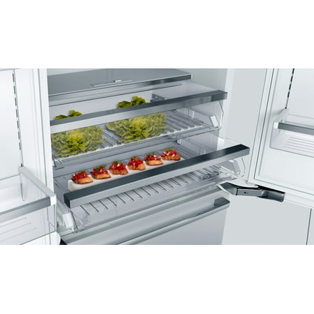 Bosch - Benchmark 19.4 cu. ft. French Door Built-In Smart Refrigerator - Stainless steel