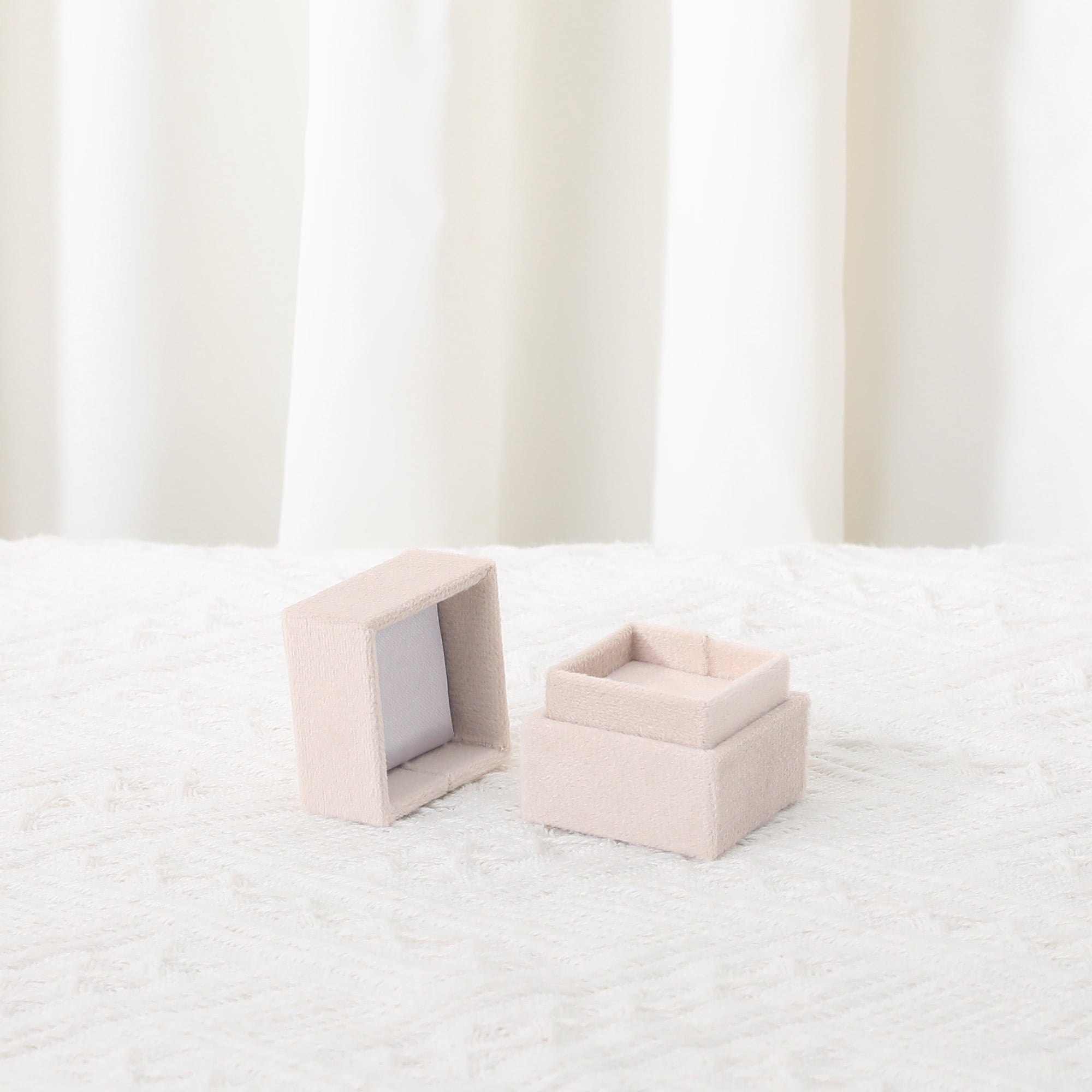 Unique Bargains Velvet Square Ring Box Jewelry Storage for Proposal Beige
