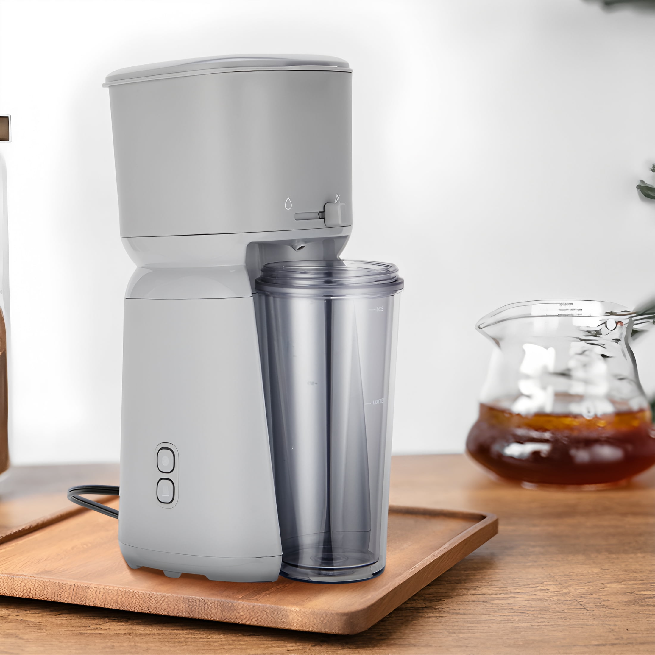 Mainstays Single Serve Iced Coffee Maker, Soft Silver, with Reusable Filter and Travel Tumbler