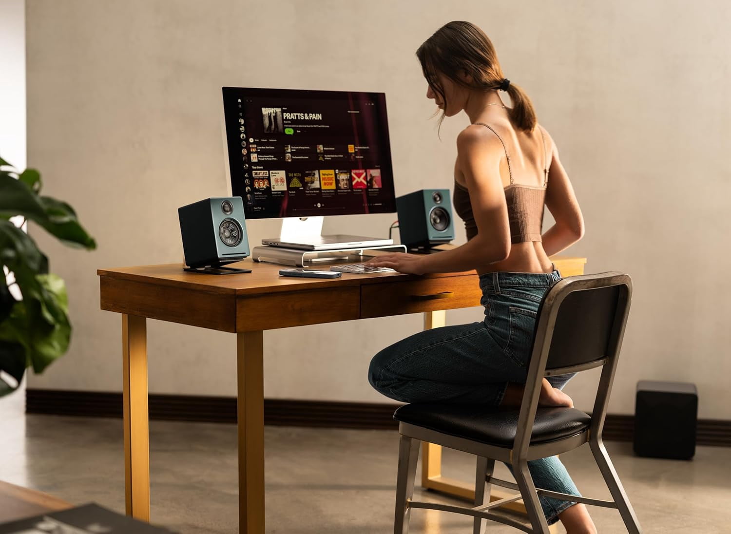 Audioengine A2 24 Bit Hi Res Desktop Speakers with Bluetooth - Pair (Green)