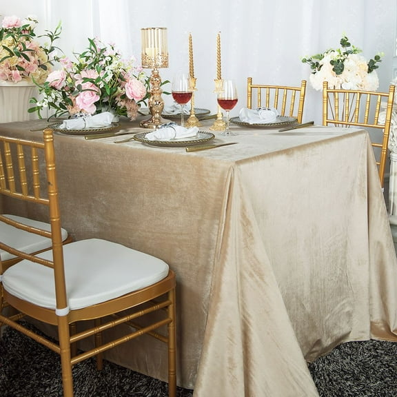 Wedding Linens Inc. Wholesale 90"x 132" Rectangular Italian Velvet Tablecloth - Champagne