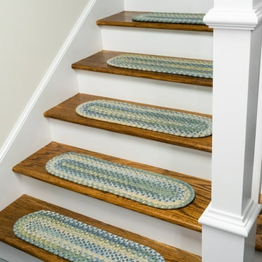Colonial Mills Westcott Stair Treads - Brown 8"x28" (SET 7)-Color:Brown,Material:Wool