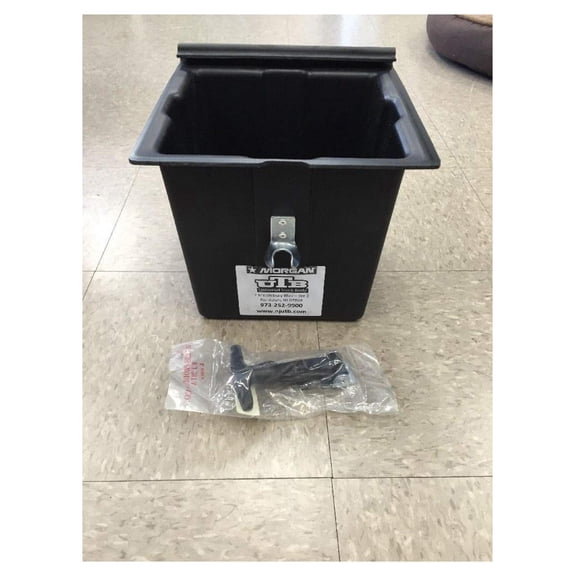 KioJJp Liftgate Pump Cover w/Bungee - 10090450 - Motor Truck Replacement