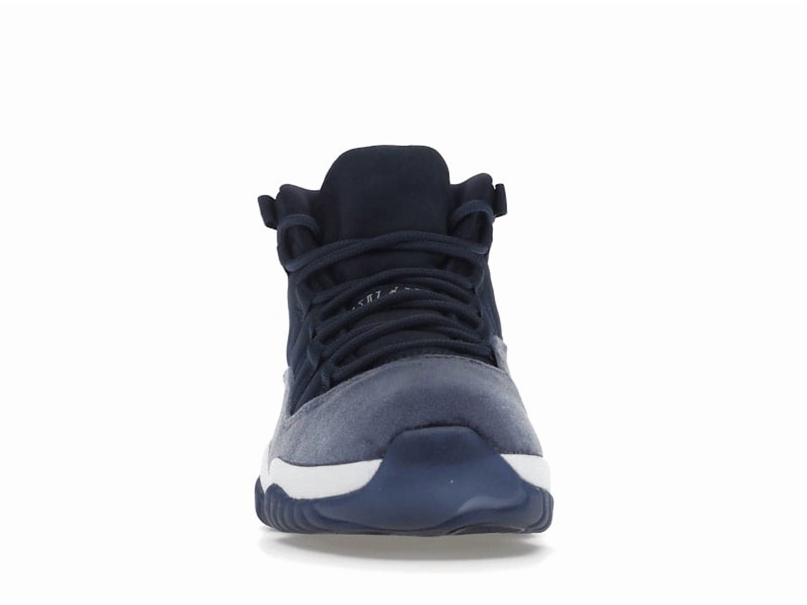 womens navy basketball shoes