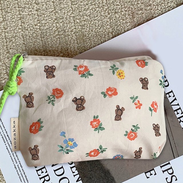Bolsa de cosméticos de flores portátil con cuerda lavable para viajes femeninos (oso) Ygjytge Cuidado Belleza
