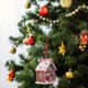 thumbnail image 4 of EeaseMX Adorno colgante de resina para árbol de Navidad, modelo de casa pequeña, decoración navideña, 4 of 8