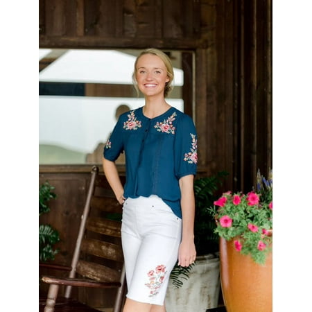 The Pioneer Woman Pull On Bermuda Short Jean with Embroidery