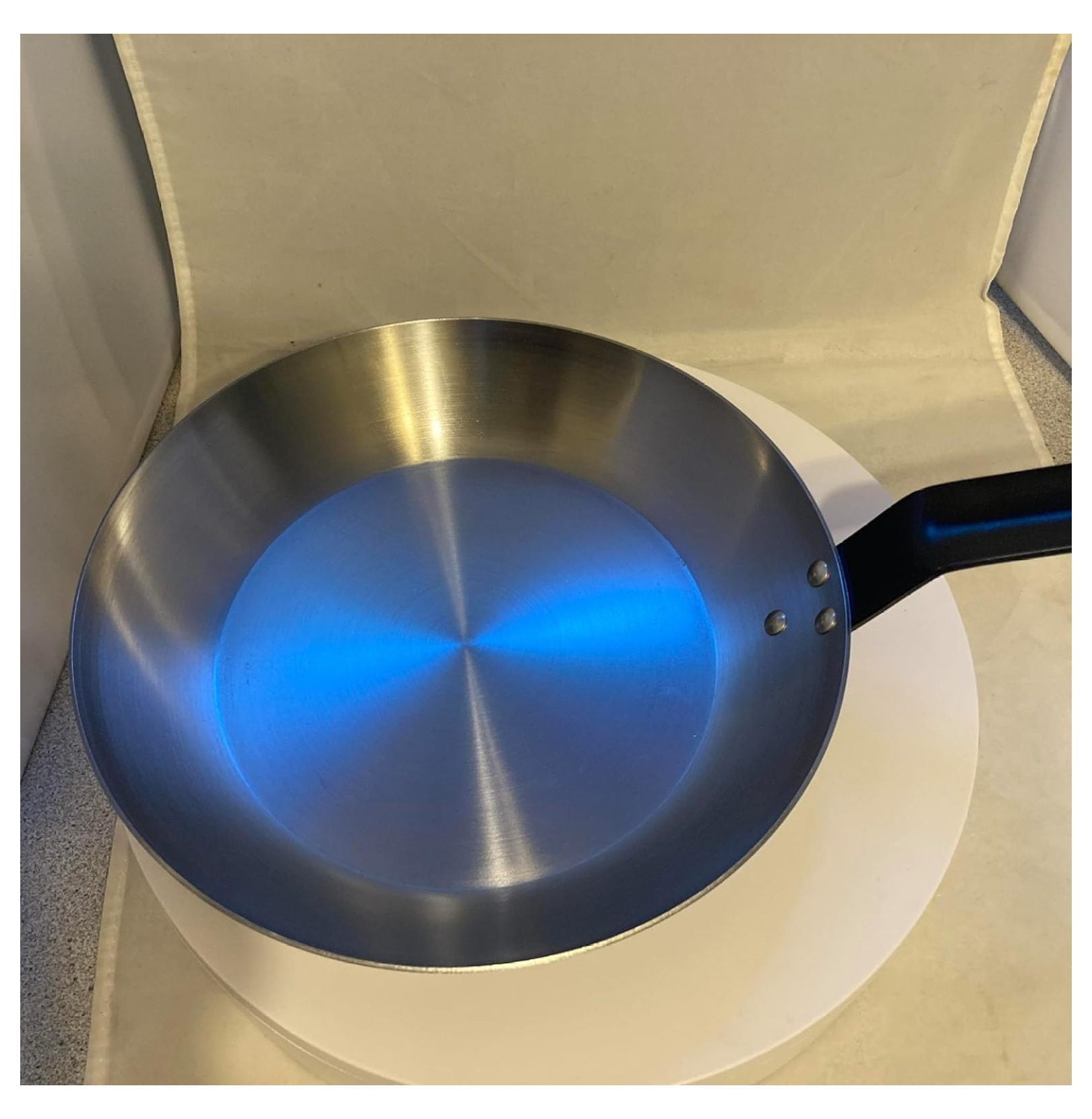 Frying Pan Nonstick Skillet 9.5": Carbon Steel Cookware Fry Pan without , Toxin Free & Healthy for Stove or Oven