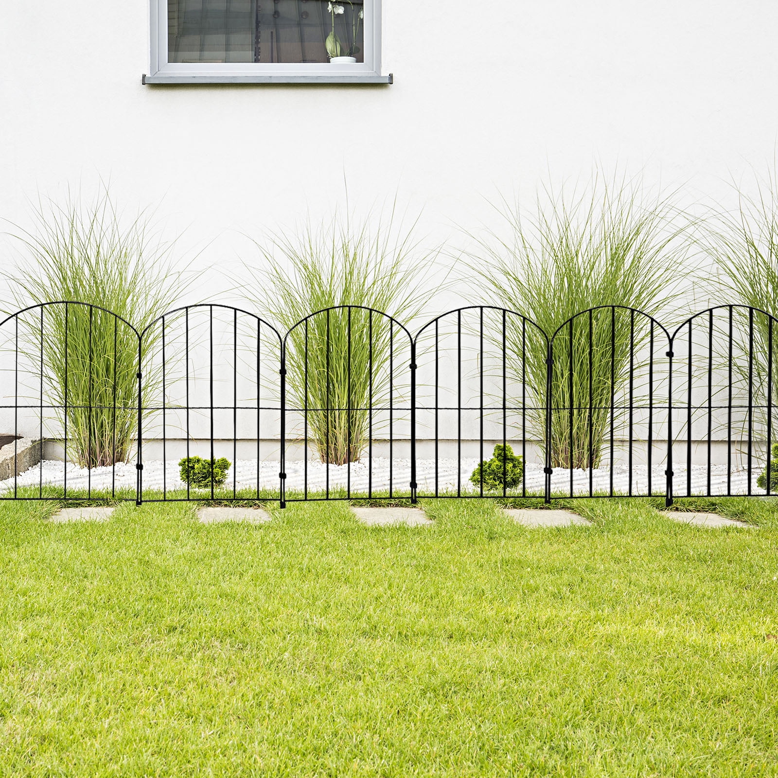 25-Panel Round-Top 27ft Connecting Garden Fence, 24"x13" each
