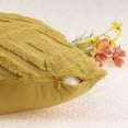 thumbnail image 4 of Funda de cojín de peluche shaggy REGALWOVEN Set de 2 para sofá, color amarillo-1, 12" x 20", 4 of 6