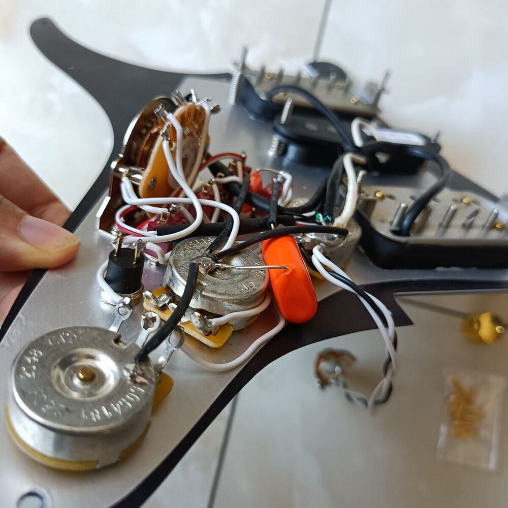 HSH Prewired Guitar Strat Pickguard Set Ainico 5 Humbucker Pickups Coil Splitting Switch Multi Switch Harnesses ,For Fender ST Electric Guitar Part Replacement
