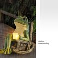 thumbnail image 2 of Luz nocturna Wosthever alimentada por energía solar con forma de rana para decoración del hogar, 2 of 6