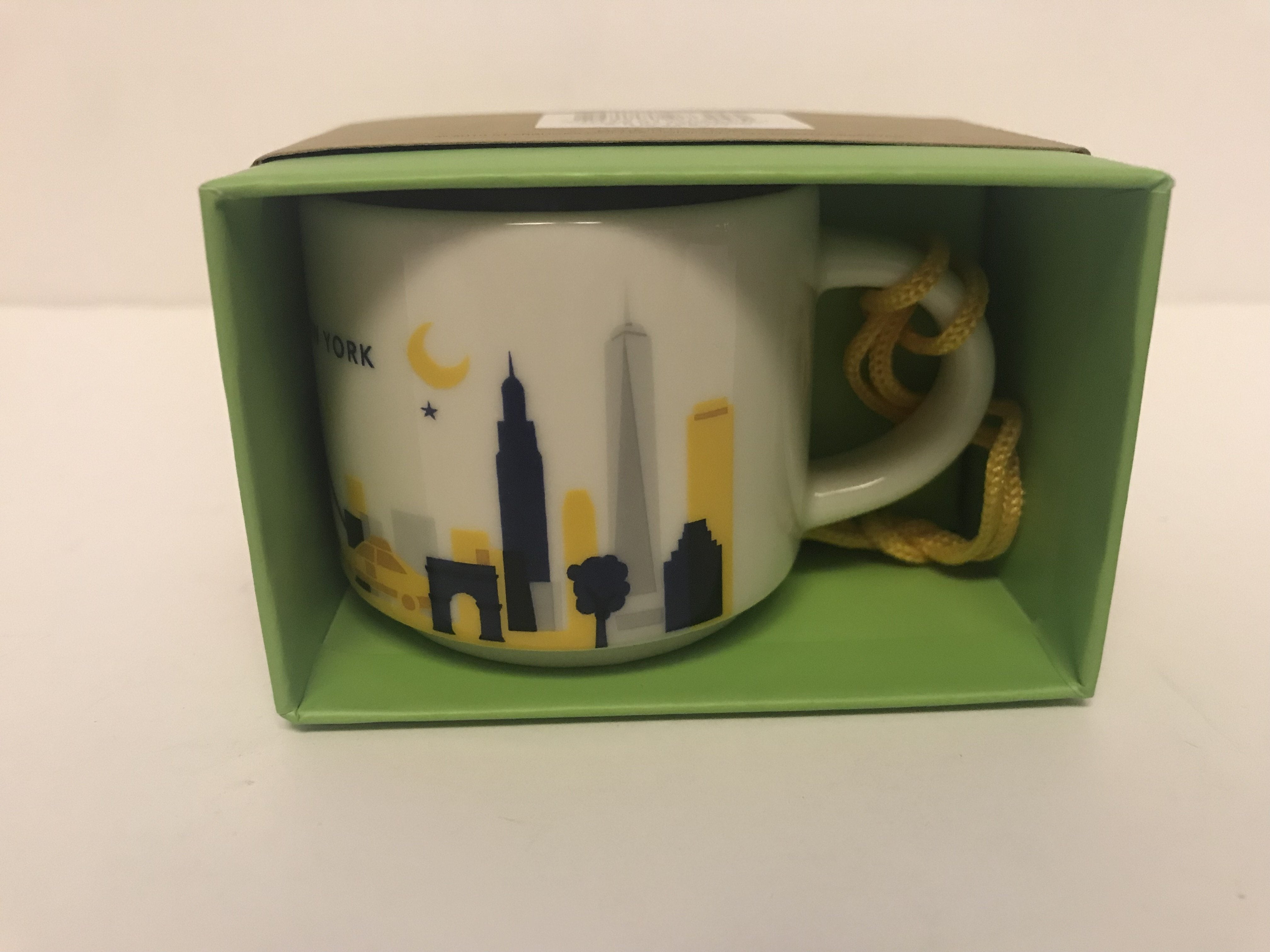 Starbucks Coffee You Are Here New York Ceramic Mug Ornament New with