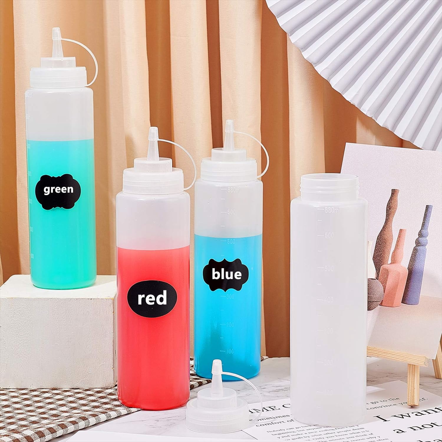 1Set 8 Pack 680ml/ 24oz Squeeze Bottles Plastic Large Squirt Bottles with Sticker Labels for Glue Acrylic Paint Arts & Crafts