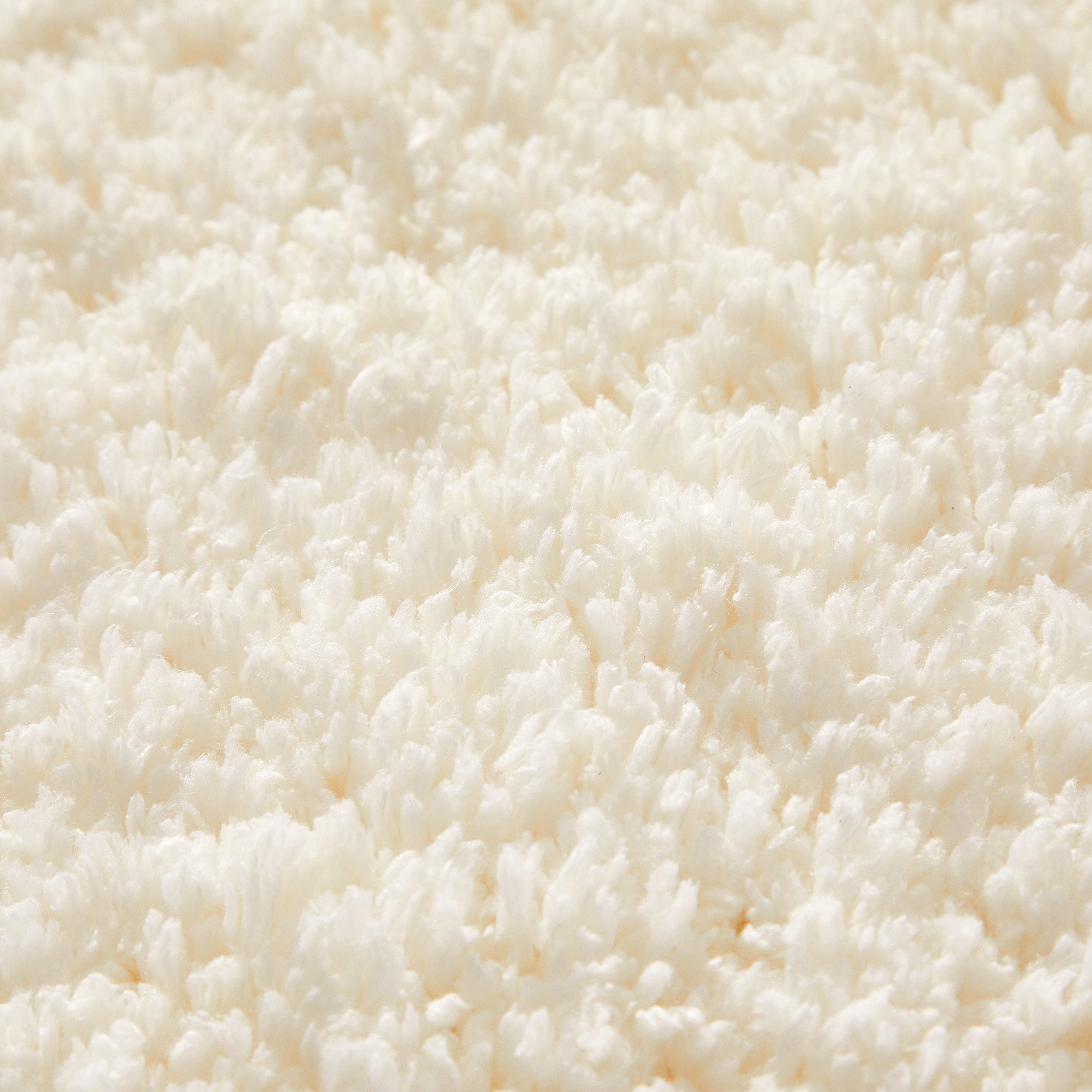 Better Homes and Gardens Ivory Cloud 2pc Bath Rug Set, 17 x 20 & 20 x 30, Polyester