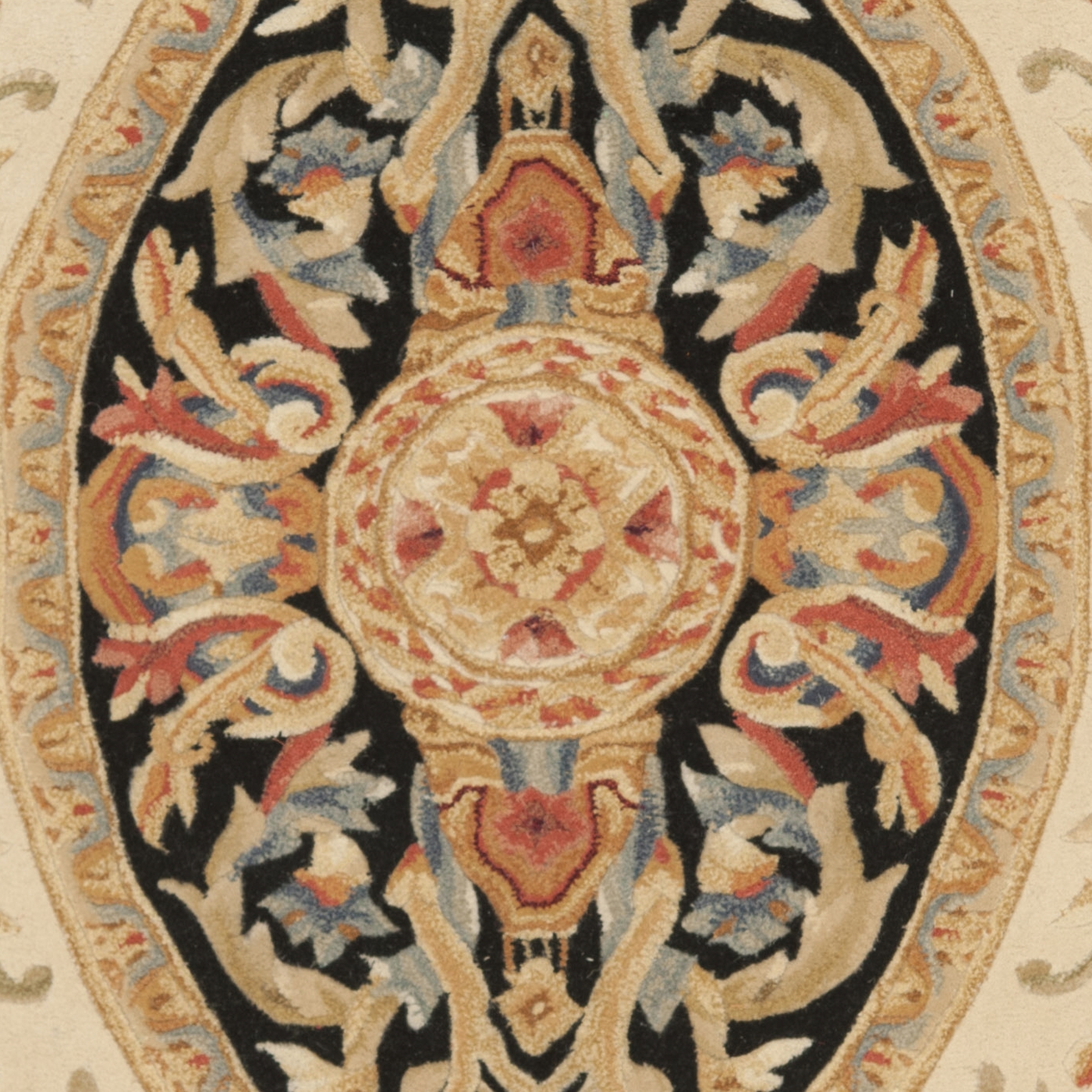 SAFAVIEH Savonnerie Carthach Floral Bordered Wool Area Rug, Ivory/Gold, 3' x 5'