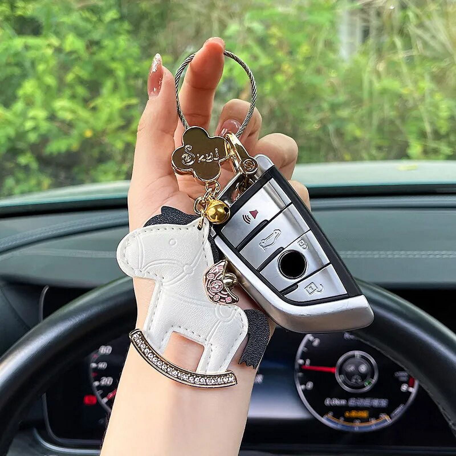 Fashion Leather Key Rings for Men and Women Keychain Gift Car Keys, Backpacks, and Purses