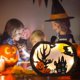 thumbnail image 2 of Decoraciones de mesa de Halloween, decoración de mesa con letrero de calabaza de madera con regalo de luces Kaili Sencillez, 2 of 5