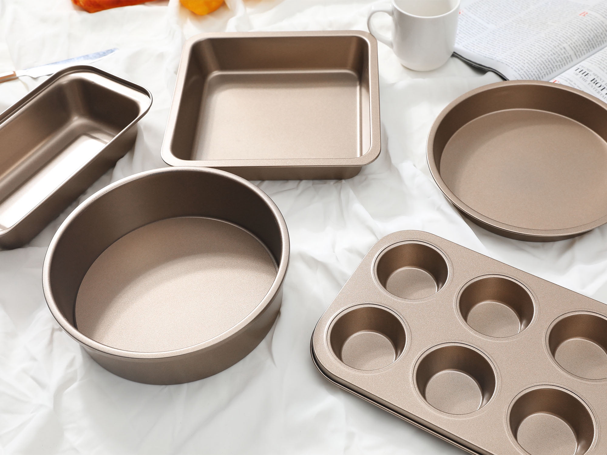 Unique Bargains Nonstick Bakeware Set Baking Pans Set Gold 5 Pcs
