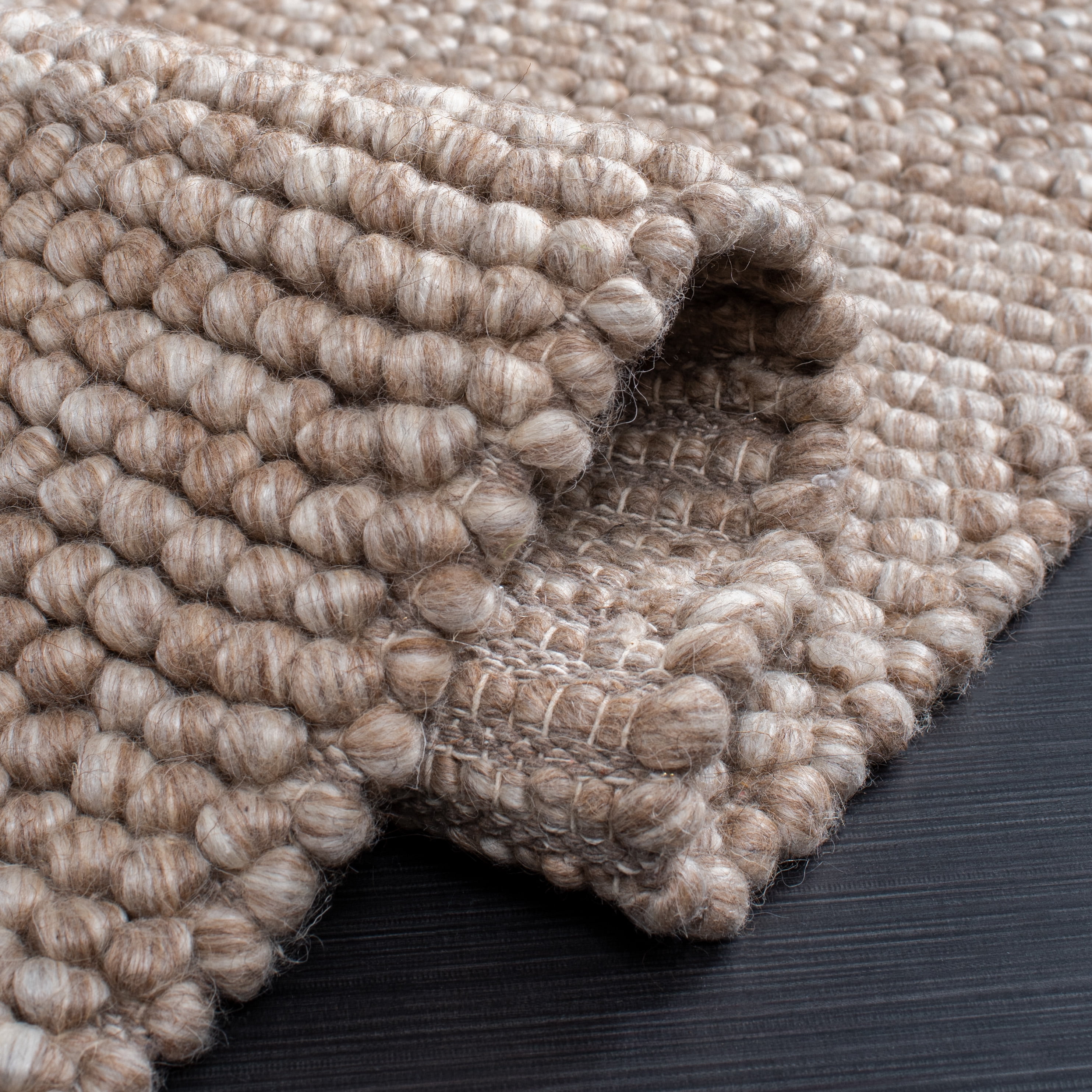 SAFAVIEH Natura Feride Geometric Area Rug, Brown, 8' x 8' Square - Scandinavian Design, Brown, Handmade Wool Blend, Ideal for Living Room, Bedroom, Dining Space