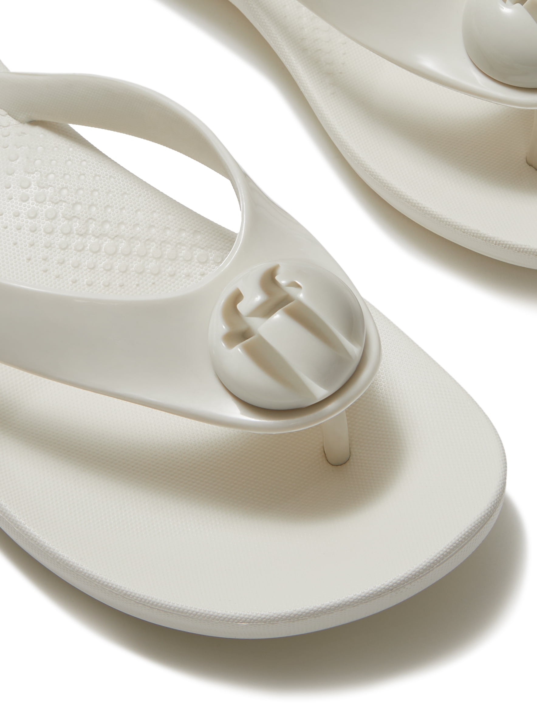 Fitflop Women's Iqushion Glossy-Button Flip-Flops