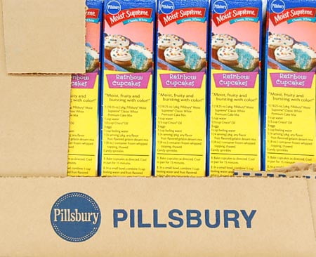 Pillsbury Moist Supreme Classic White Cake Mix, 18.25 oz