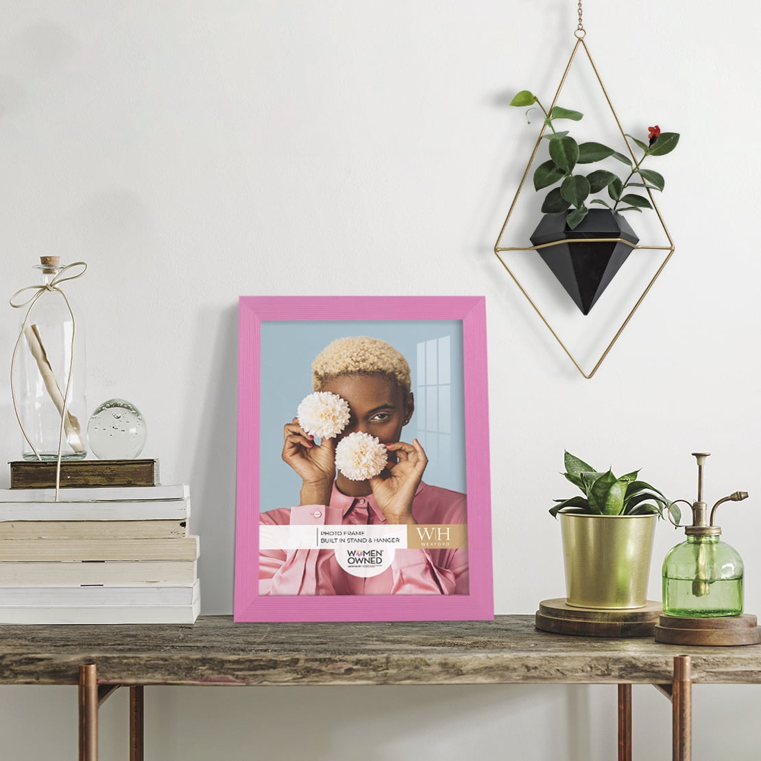 Grooved 5 in. x 7 in. Pink Picture Frame (Set of 2)