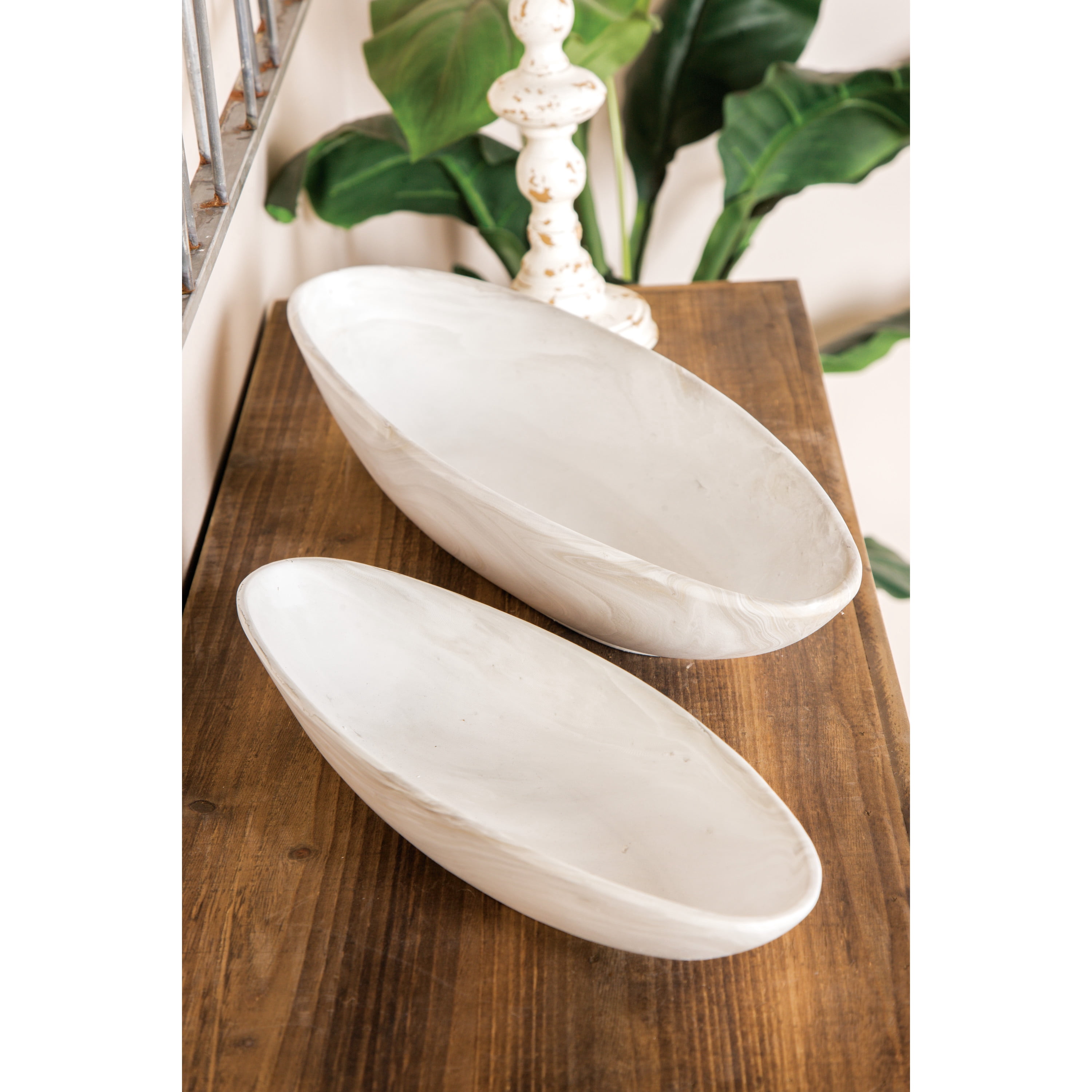 CosmoLiving by Cosmopolitan White Porcelain Ceramic Indoor Outdoor Planter, Set of 2 22", 16"W