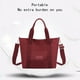 thumbnail image 5 of Bolso bandolera impermeable de gran capacidad | Bolsa de viaje y gimnasio de nailon de 15-20 L para hombres, mujeres y estudiantes | Bolso de hombro compatible con portátiles para el trabajo, la, 5 of 7