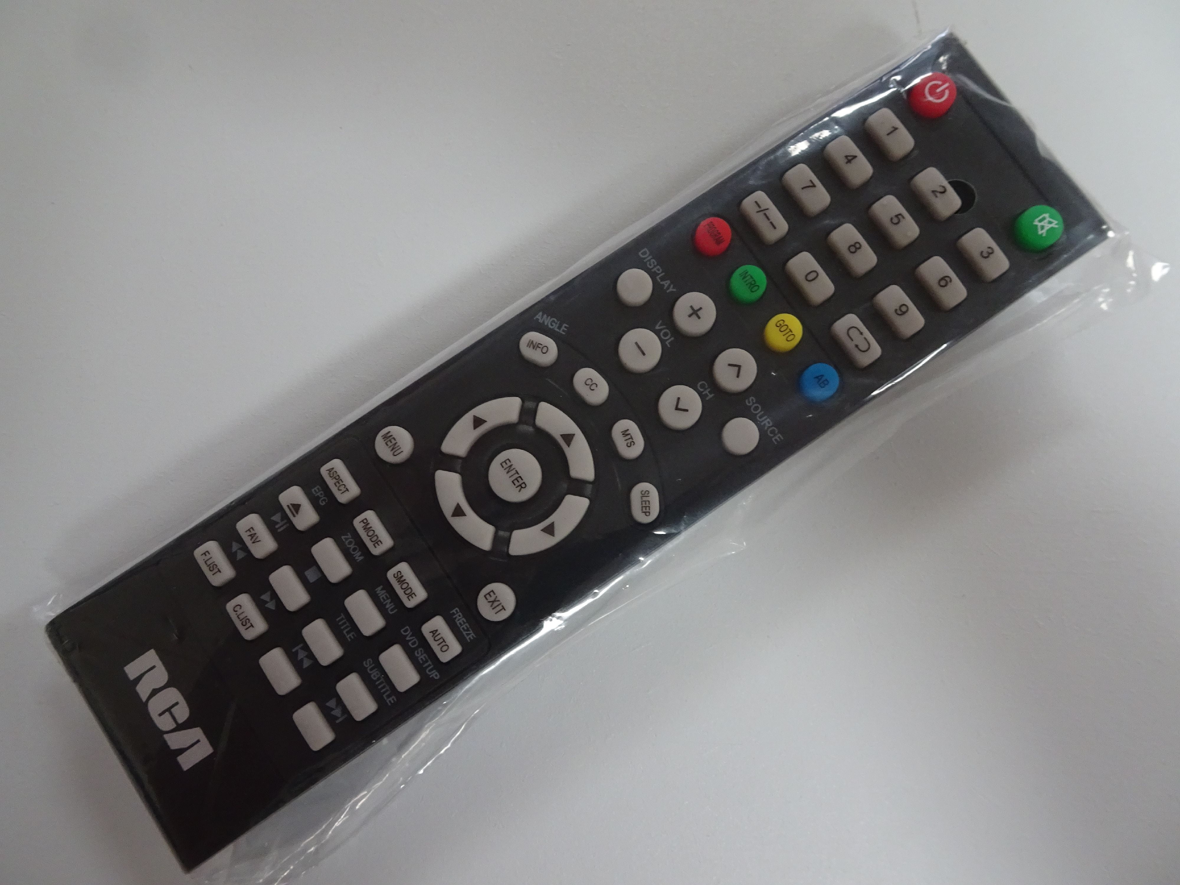 RCA TV/DVD Combo Remote USED