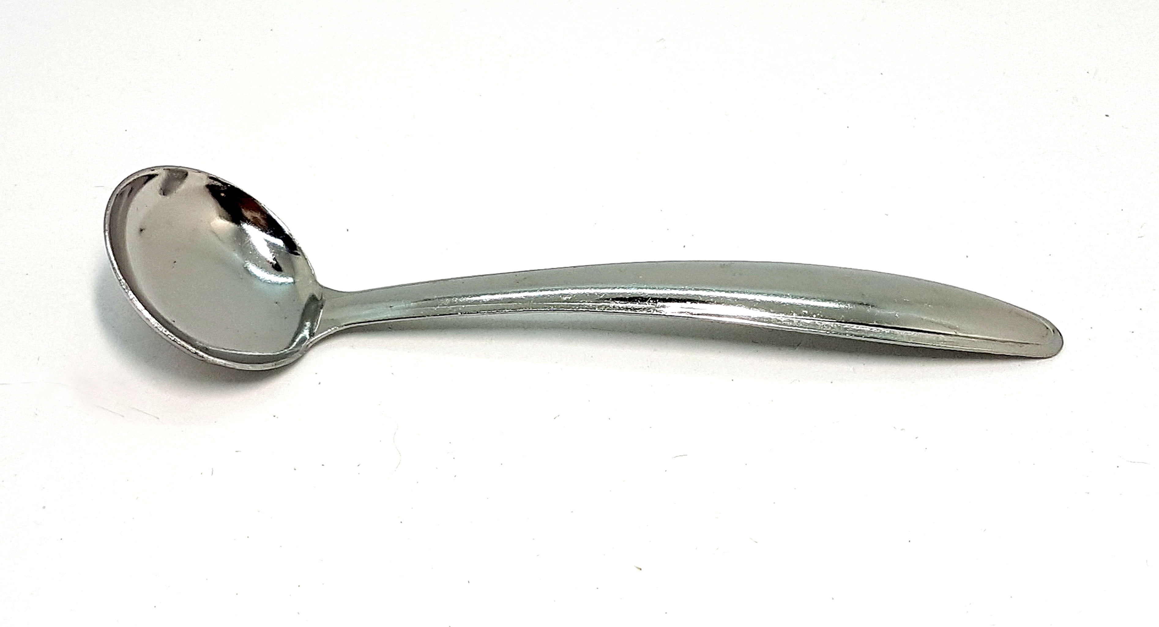Lao Gan Ma Spicy Chili Crisp Roasted Hot Chili Sauce 7.41 Oz X 2 with 1 Bonus Mini Stainless Steel Ladle Spoon