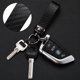 thumbnail image 2 of Llavero de fibra de carbono para coche, llavero de cuero de microfibra, llaveros universales para llaveros para hombres y mujeres, (negro), 2 of 5