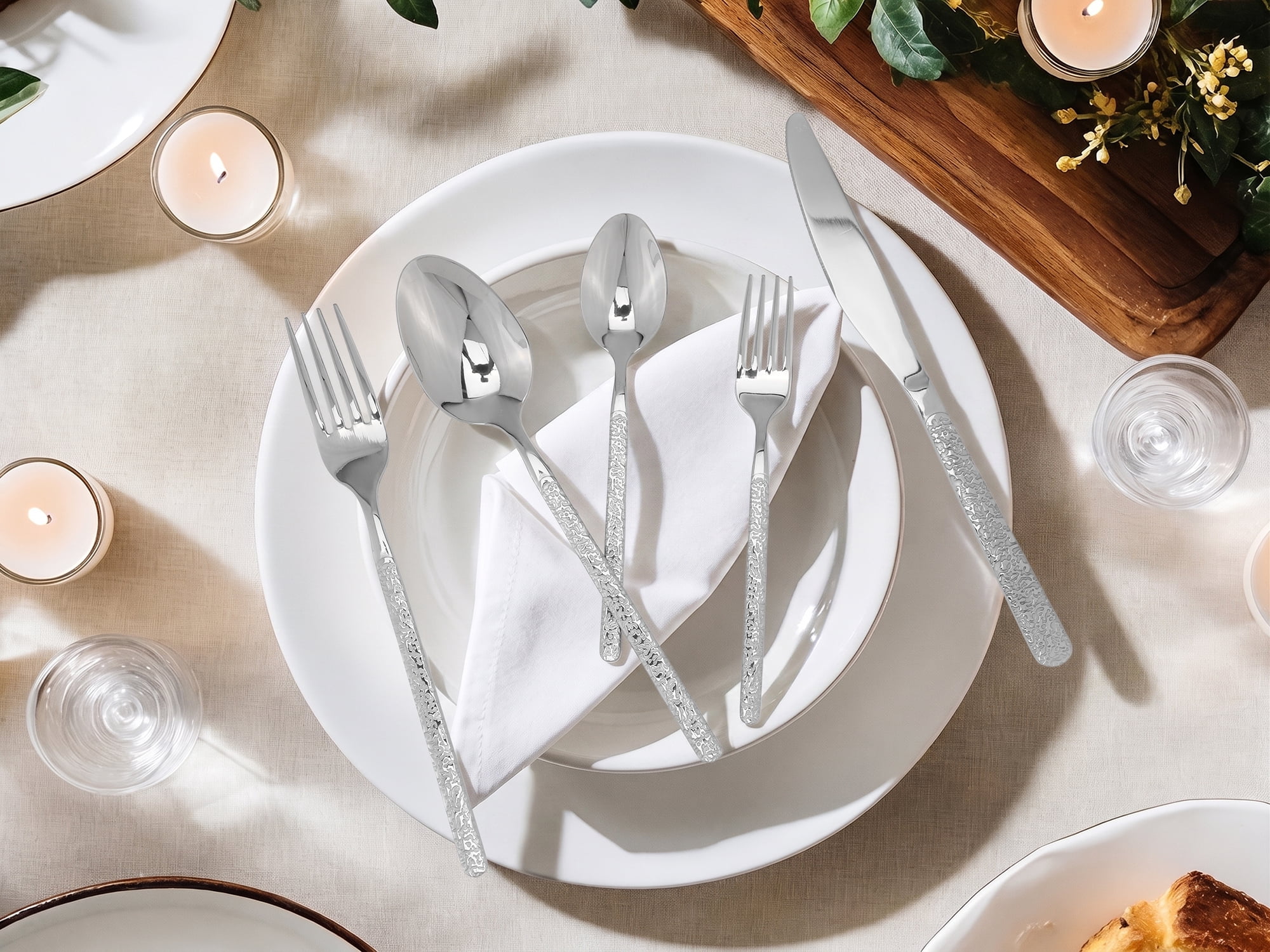 Unique Bargains 20 Piece  Stainless Steel Flatware Set with Texture and Mirror Silver