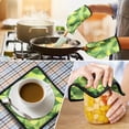thumbnail image 4 of Green and Yellow Modern Art Geometric Kitchen Oven Mitt and Pot Holder Sets 2 Pcs for Baking, Cooking and Grilling, Heat Resistant Up To 392 °F, 4 of 7