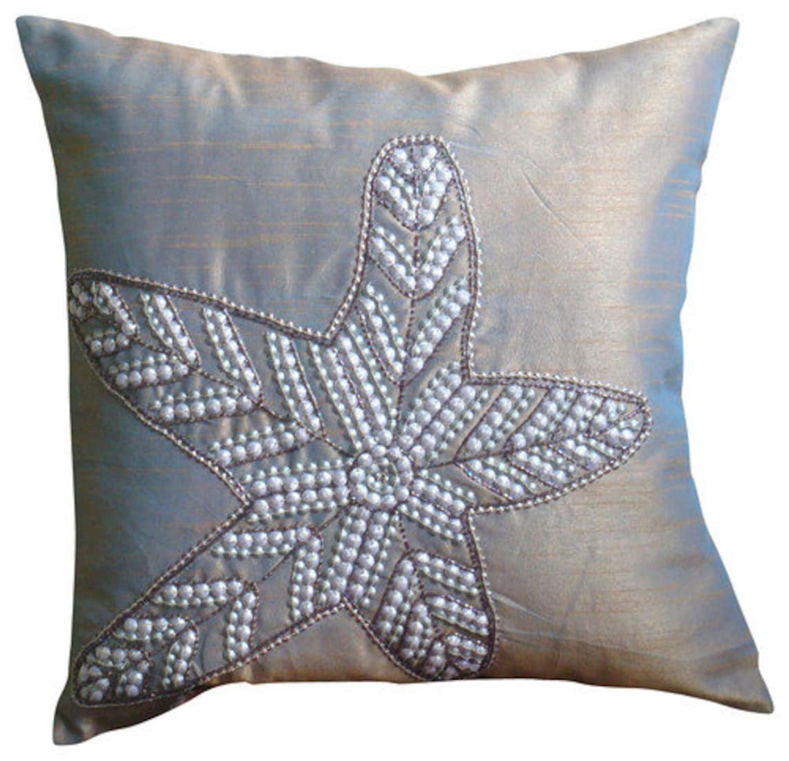 Federa Euro Cuscino 65x65 Cm In Pizzo Di Seta Turchese – The HomeCentric, Cuscino Divano Quadrato Con Cerniera, Modello Gallone - 5