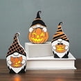 thumbnail image 2 of Muñeca sin rostro de Halloween con luz LED Decorativa ornamental Calabaza pintada a mano Decoración de Halloween Configuración de fiesta Muñeca de gnomo de Halloween de madera Ornam, 2 of 5