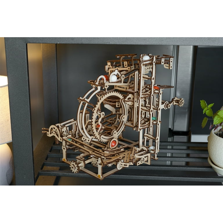 UGEARS Wooden Marble Run Kit - 3D Puzzle Wood Marble Run Stepped Hoist with  3-Stepped Lift Mechanism and 10 Marbles - Kinetic DIY Marble Run Wooden