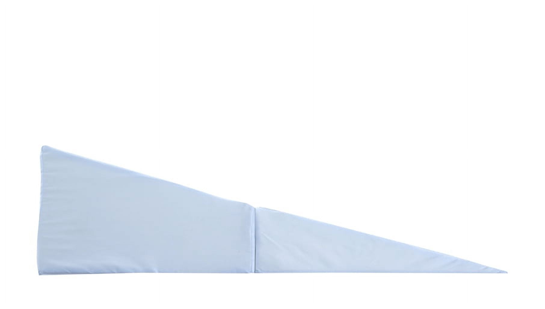 Fleming Supply 26-in x 20-in Polyester Fiber Oblong Bed Wedge Pillow in the  Orthopedic Pillows & Cushions department at