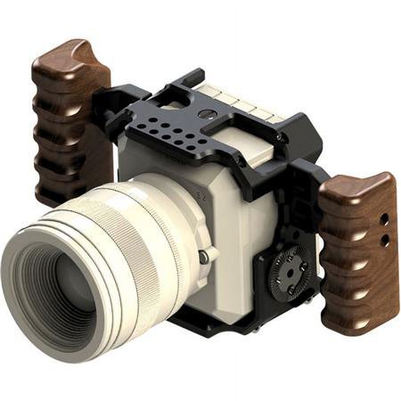 UPC: 0614993191111 | Z CAM E2 Cage Plus 2x Wooden Handles