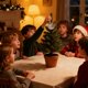 thumbnail image 5 of Pieza Decorativa Festiva De 6 Piezas, Hecha De Plstico, Perfecta Para Decoracin Navidea, Celebraciones Y Fiestas En Casa. Regalo Ideal Para Ocasiones Especiales, UKHBMC, 5 of 8