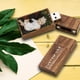 thumbnail image 5 of Unidad flash USB TATMOHIK de madera personalizada de 2 GB, paquete de 20 unidades, nogal, arce y bam, 5 of 7